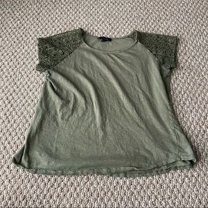 Army Green Detailed Sleeve Tee